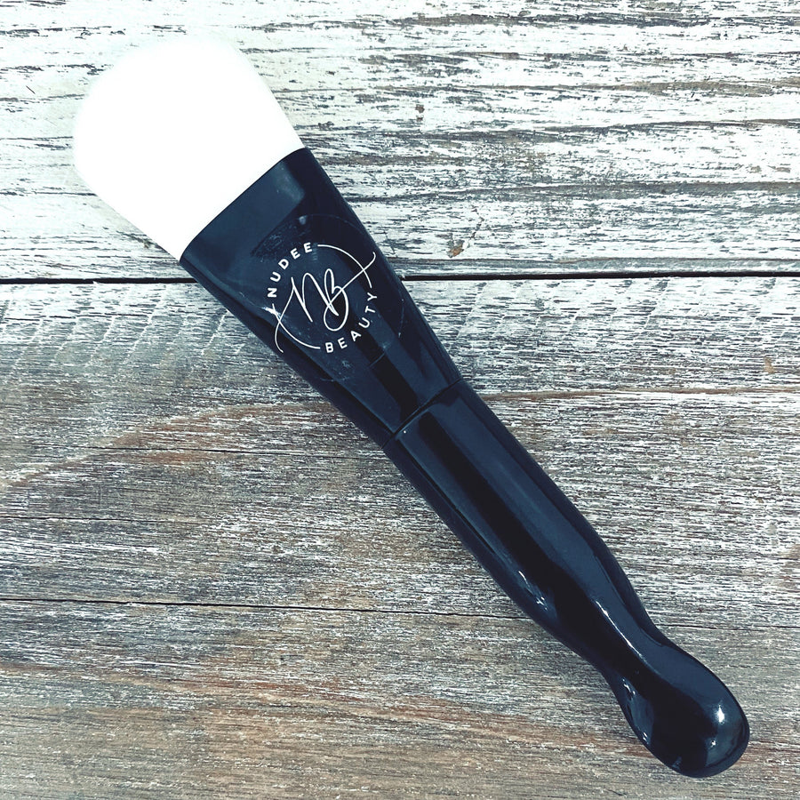 Soft Bristle Face Mask Brush with Nudee Beauty Black with White Fibres 